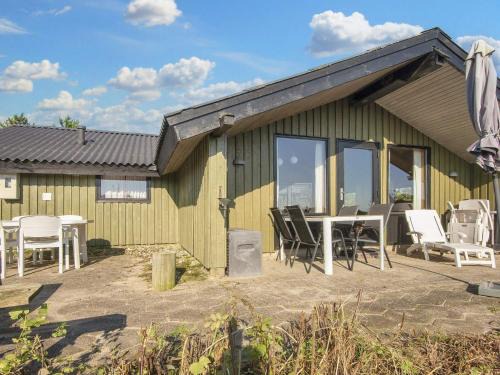 Lemvig House | 7 person holiday home in Lemvig-By Traum