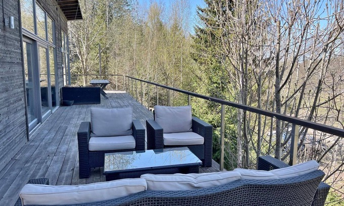 Sodertalje Municipality House | 7 person holiday home in JÄRNA