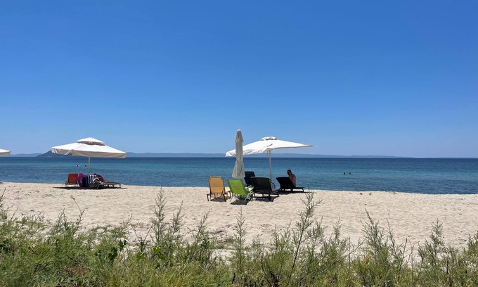 Sithonia House | 7 person Neos Marmaras beach front villa