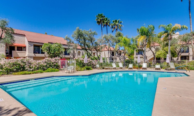Scottsdale Ranch Condo | 7 Tennis Courts, 5 Community Pools with 4 of them Heated and 6 Community Spas!
