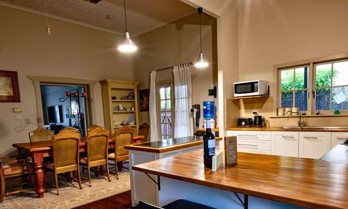 Lamington House | 70 Addis Street, Lamington Kalgoorlie