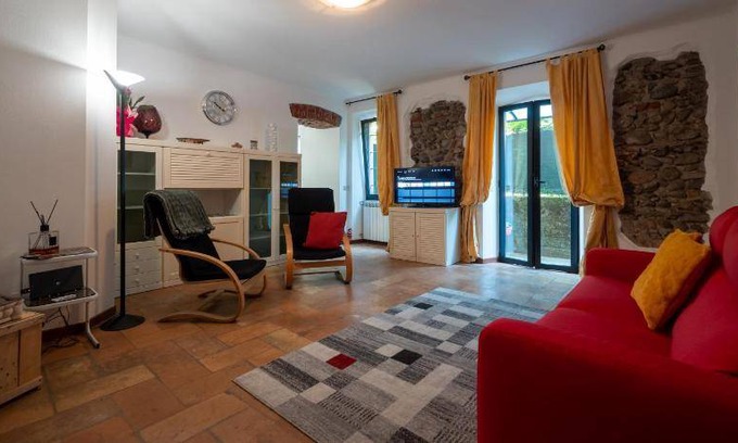 Castelletto Sopra Ticino Apartment | 70 m² Apartment ∙ 1 bedroom ∙ 4 guests