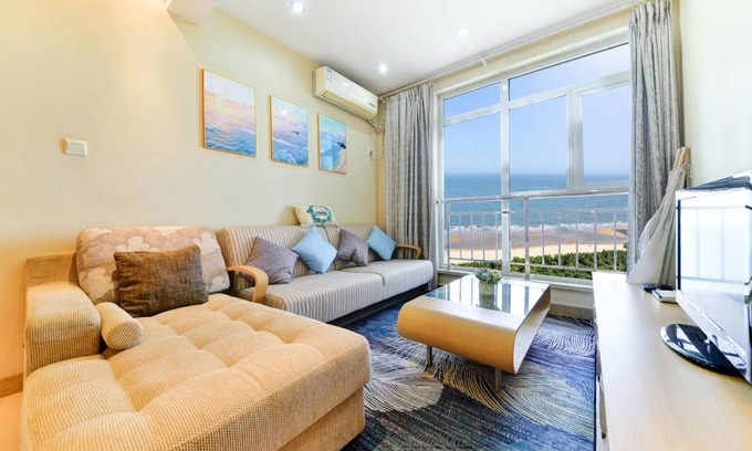 Qinhuangdao City Center Apartment | 70 m² Apartment ∙ 2 bedrooms ∙ 4 guests