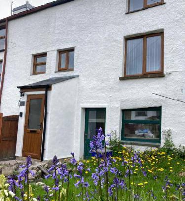 Backbarrow Apartment | 70 m² Apartment ∙ 2 bedrooms ∙ 3 guests