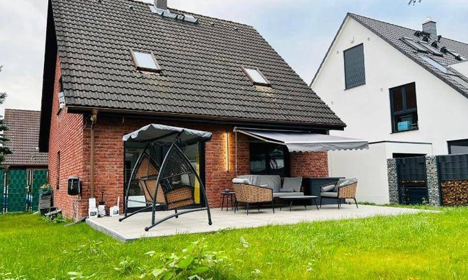 Unterrath Apartment | 70 m² Apartment ∙ 3 bedrooms ∙ 6 guests
