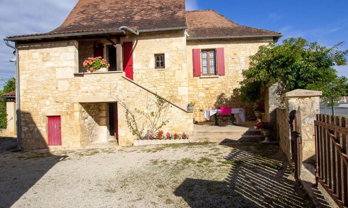 Cenac-et-Saint-Julien Cottage | 70 m² Cabin ∙ 2 bedrooms ∙ 4 guests