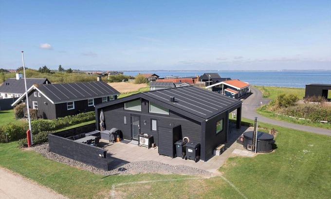 Vinderup House | 70 m² House ∙ 2 bedrooms ∙ 6 guests