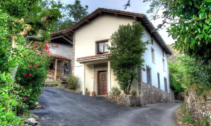 San Juan de Parres House | 70 m² House ∙ 3 bedrooms ∙ 6 guests