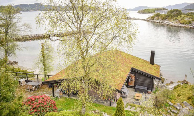 Skjold House | 70 m² House ∙ 3 bedrooms ∙ 6 guests