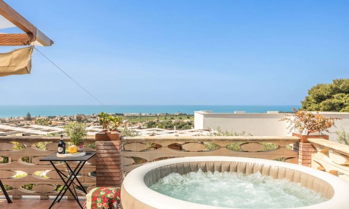 Agrigento Villa | 70 m² Villa ∙ 1 bedroom ∙ 6 guests