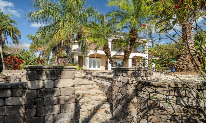 Florida Central Atlantic Coast House | 7000Sqft- 2 Story Lakefront Mansion w/ Heated pool