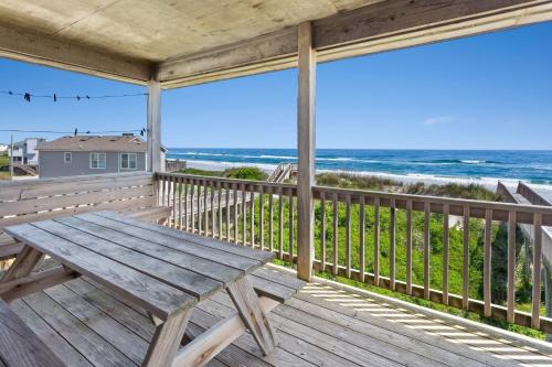 South Nags Head House | 7150 - Almost South I