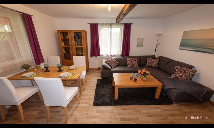 Bockhorn House | 72 m² House ∙ 2 bedrooms ∙ 4 guests