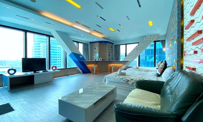 Kaohsiung City Centre Hotel | 72 m² Motel ∙ 1 bedroom ∙ 10 guests