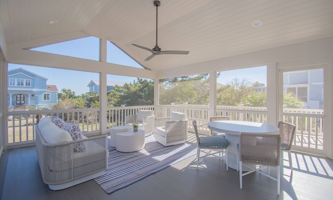 Saint Helena Island House | 721 Sea Dragon Lane - New to VRBO! Resort Access Included!
