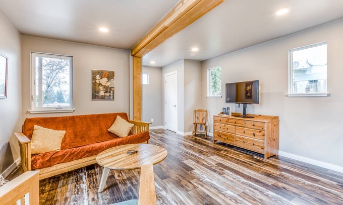 Cascade Locks House | 73 m² House ∙ 2 bedrooms ∙ 4 guests