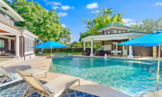 St. Petersburg - Clearwater House | 730 m² House ∙ 5 bedrooms ∙ 9 guests