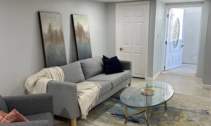 Monmouth Junction Apartment | 74 m² Apartment ∙ 1 bedroom ∙ 1 guest