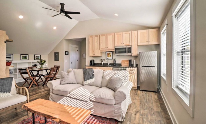 Crozet Apartment | 74 m² Apartment ∙ 1 bedroom ∙ 4 guests
