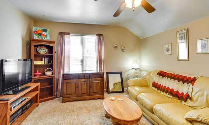 Chisholm Apartment | 74 m² Apartment ∙ 1 bedroom ∙ 5 guests