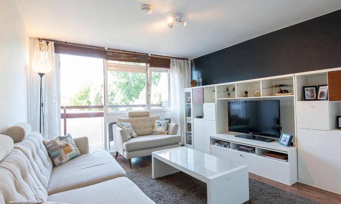 Streatham Hill Apartment | 74 m² Apartment ∙ 2 bedrooms ∙ 3 guests