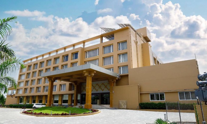 Daman Hotel | 74 m² Hotel ∙ 4 guests