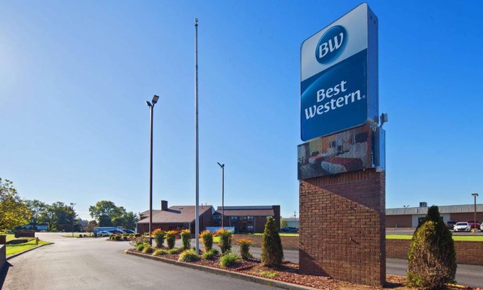 Campbellsville Hotel | 74 m² Hotel ∙ 8 guests