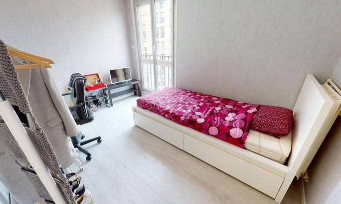 Dijon Resort | 74 m² Private room ∙ 1 bedroom ∙ 1 guest