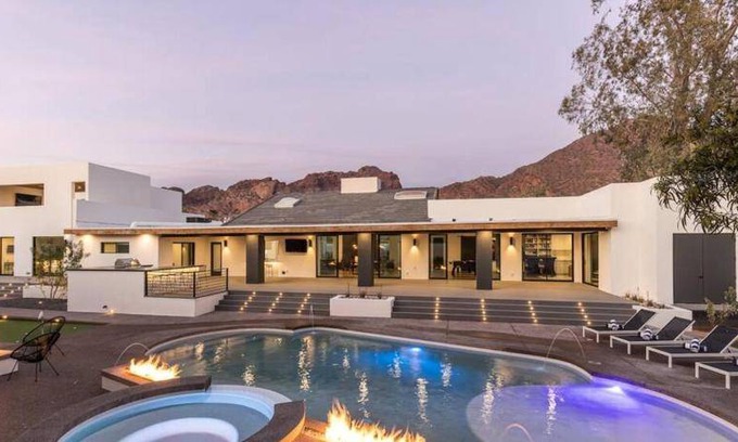 Arcadia House | 743 m² House ∙ 9 bedrooms ∙ 24 guests