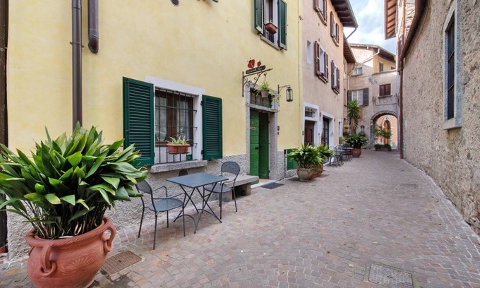 Mandello del Lario Apartment | 75 m² Apartment ∙ 2 bedrooms ∙ 4 guests