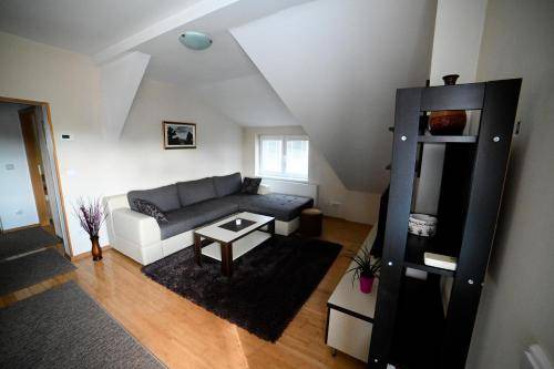 Velika Gorica Apartment | 75 m² Apartment ∙ 2 bedrooms ∙ 5 guests