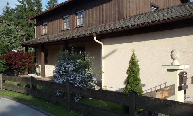 Siegsdorf Apartment | 75 m² Apartment ∙ 2 bedrooms ∙ 3 guests