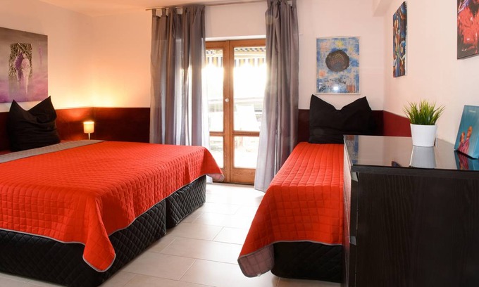 Bergisch Gladbach Apartment | 75 m² Apartment ∙ 3 bedrooms ∙ 6 guests