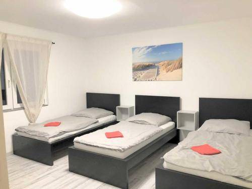 Troisdorf Apartment | 75 m² Apartment ∙ 3 bedrooms ∙ 7 guests