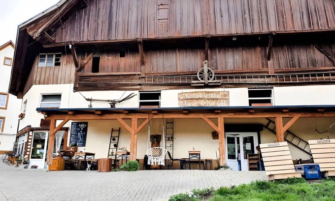 Kirchzarten Apartment | 75 m² Apartment ∙ 2 bedrooms ∙ 4 guests