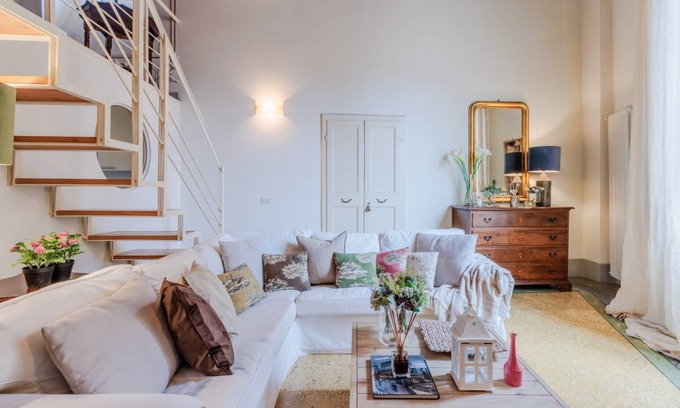 Lucca Historical Center Apartment | 75 m² Apartment ∙ 2 bedrooms ∙ 3 guests