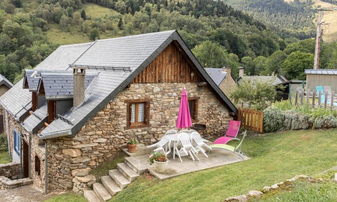 Jurvielle House | 75 m² Gîte ∙ 3 bedrooms ∙ 6 guests