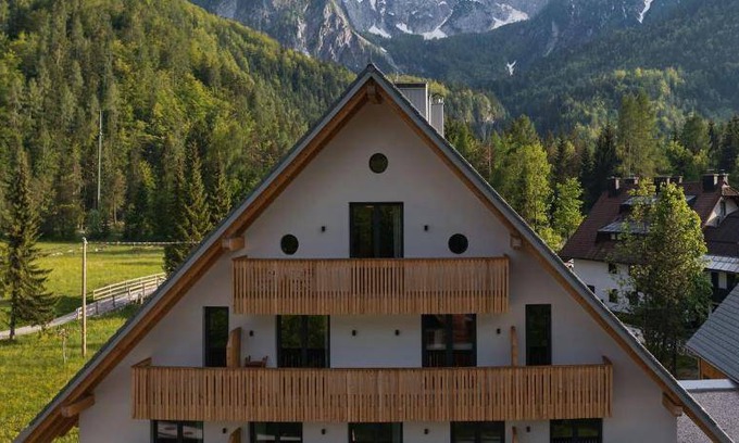 Gozd Martuljek Hotel | 75 m² Hotel ∙ 2 bedrooms ∙ 6 guests