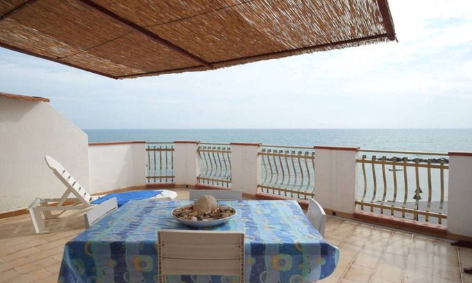 Seccagrande House | 75 m² House ∙ 2 bedrooms ∙ 5 guests