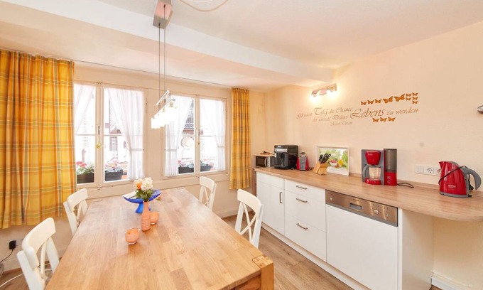 Bernkastel House | 75 m² House ∙ 2 bedrooms ∙ 4 guests