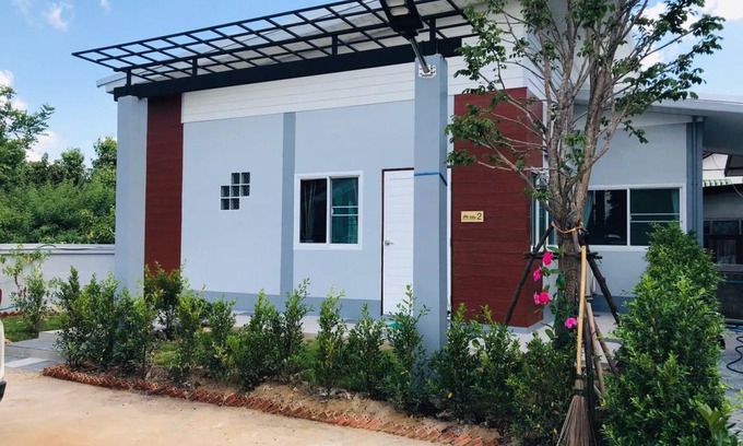 Chaiyaphum Villa | 75 m² Villa ∙ 1 bedroom ∙ 3 guests