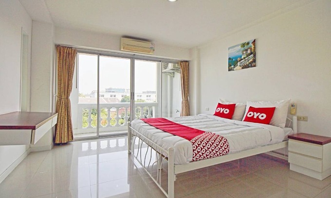 Thung Khru Hotel | 76 m² Hotel ∙ 2 guests