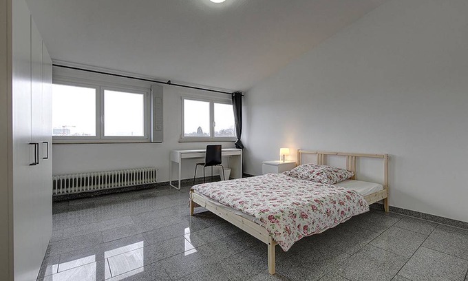 Cannstatt-Mitte Resort | 76 m² Private room ∙ 1 bedroom ∙ 1 guest