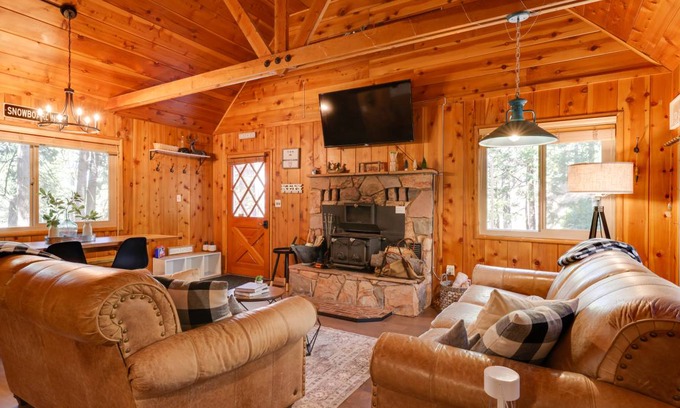 Dorrington House | 77 m² House ∙ 2 bedrooms ∙ 4 guests