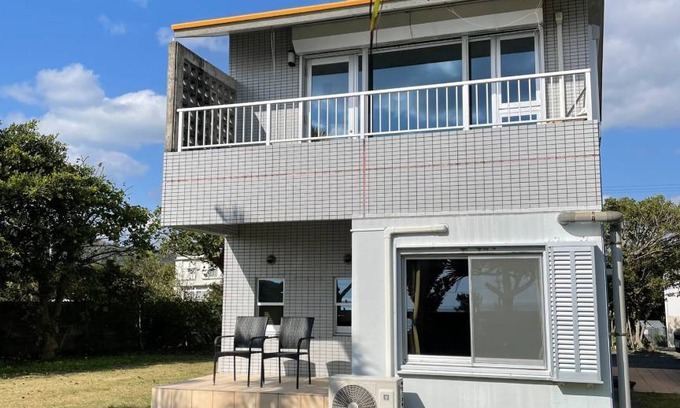Amami House | 77 m² House ∙ 1 bedroom ∙ 4 guests