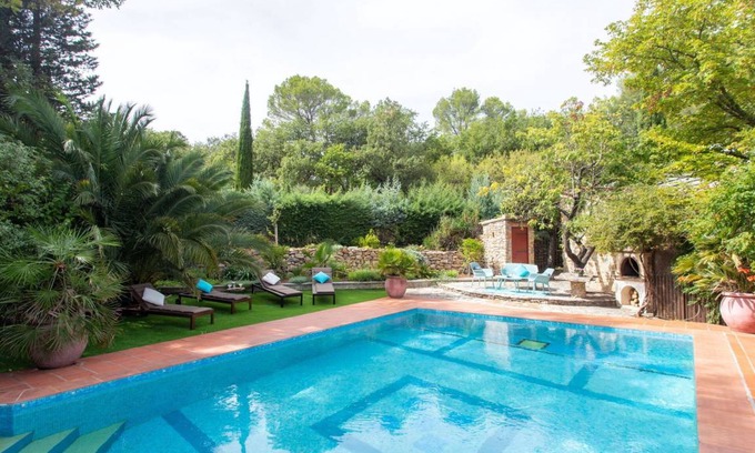Cuers Other | 78 m² Accommodation ∙ 2 bedrooms ∙ 4 guests