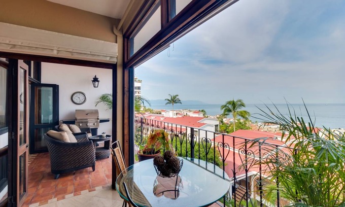 Downtown Puerto Vallarta Apartment | 78 m² Apartment ∙ 1 bedroom ∙ 2 guests