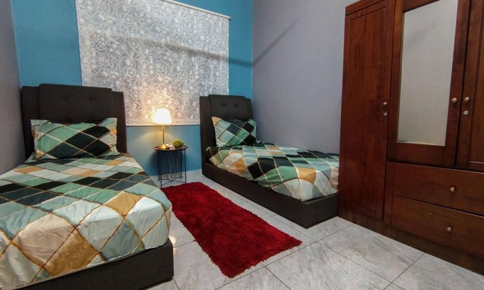 Pantai Tengah House | 78 m² House ∙ 2 bedrooms ∙ 4 guests
