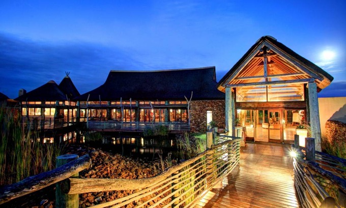 Albertinia Cabin | 78 m² Lodge ∙ 2 bedrooms ∙ 127 guests