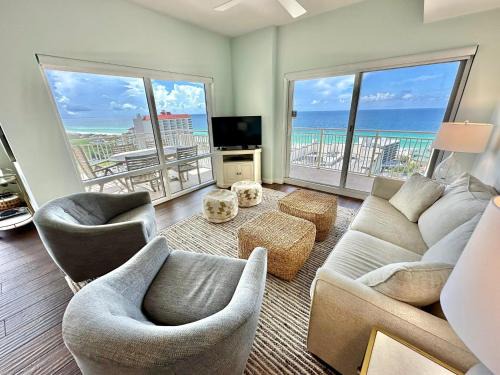 Sandestin House | 7801/7803 Luau One